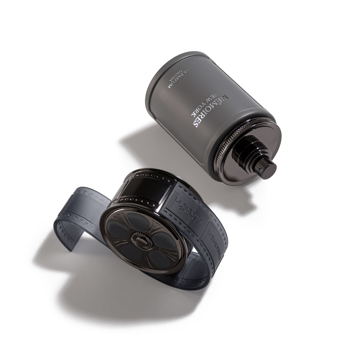 La Parfum Galleria Mémoires New York 100ml, bottle with cap removed